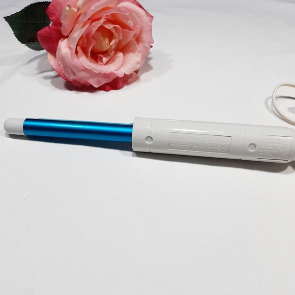 💰Conair 5/8" Curling Iron - Picture 2 of 4